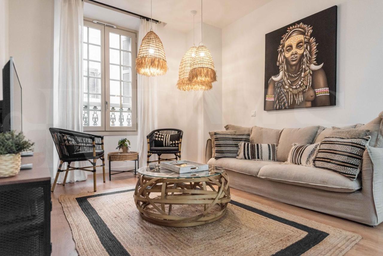 Lovely Boho Apartment With Parking - Historic Center By Rems Malaga Ngoại thất bức ảnh