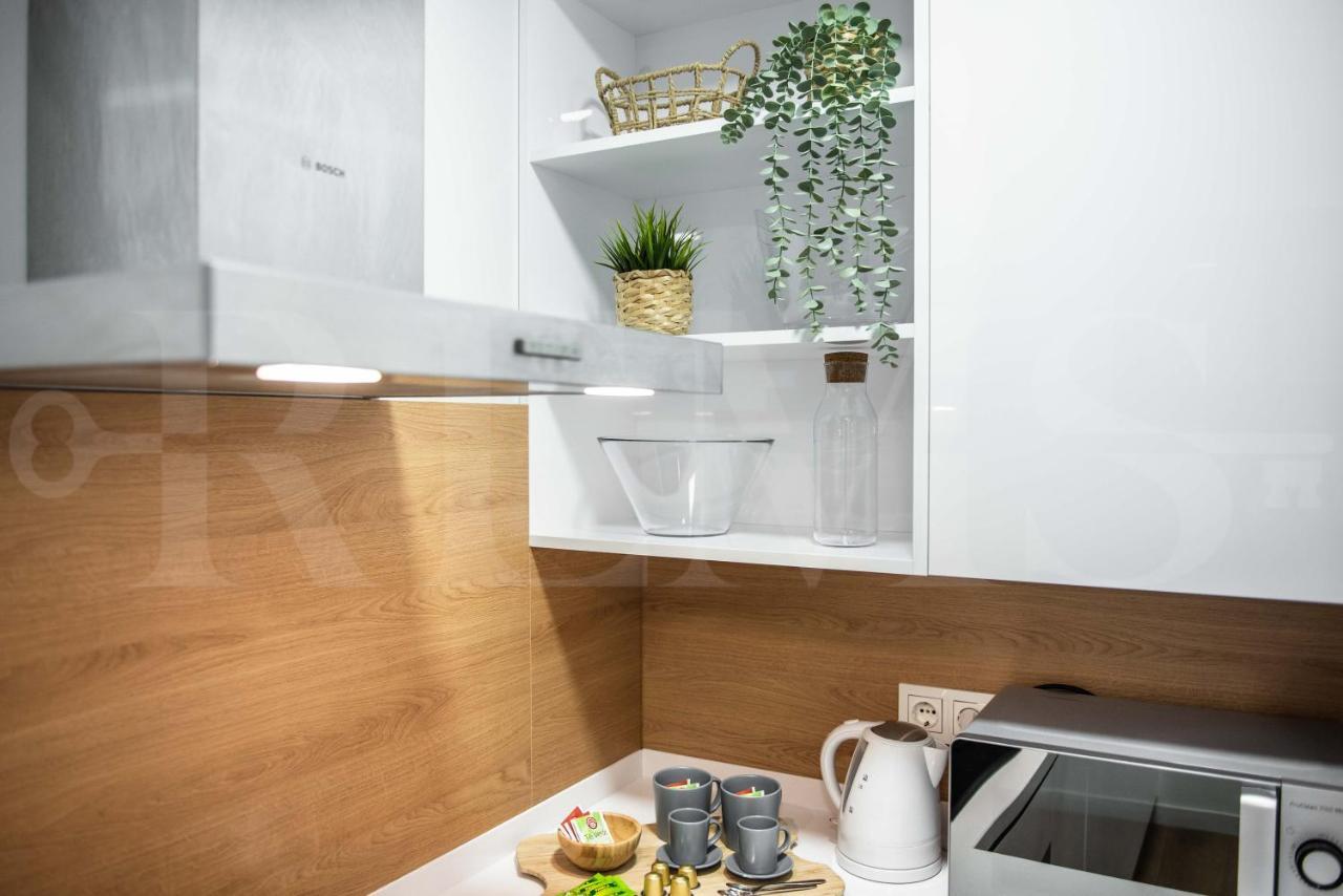 Lovely Boho Apartment With Parking - Historic Center By Rems Malaga Ngoại thất bức ảnh