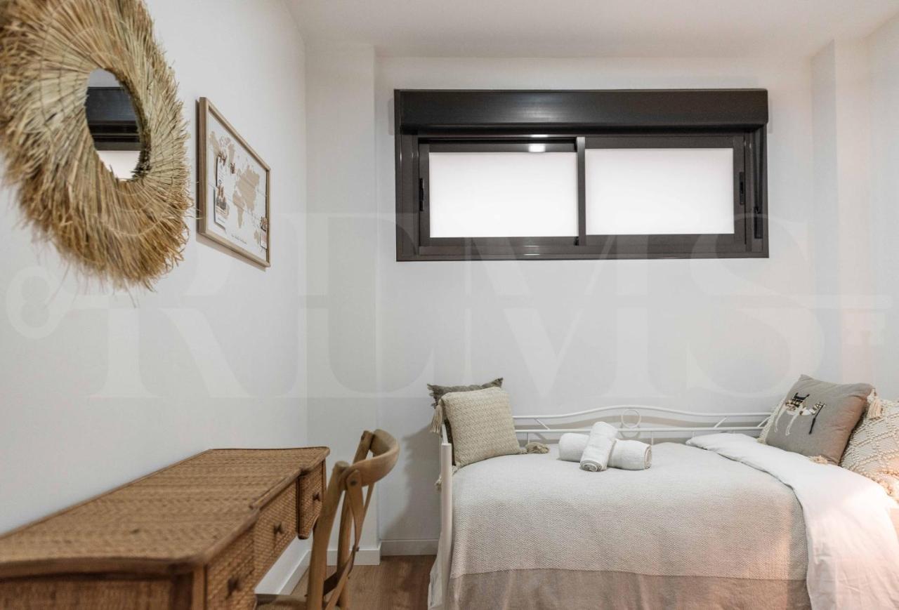 Lovely Boho Apartment With Parking - Historic Center By Rems Malaga Ngoại thất bức ảnh